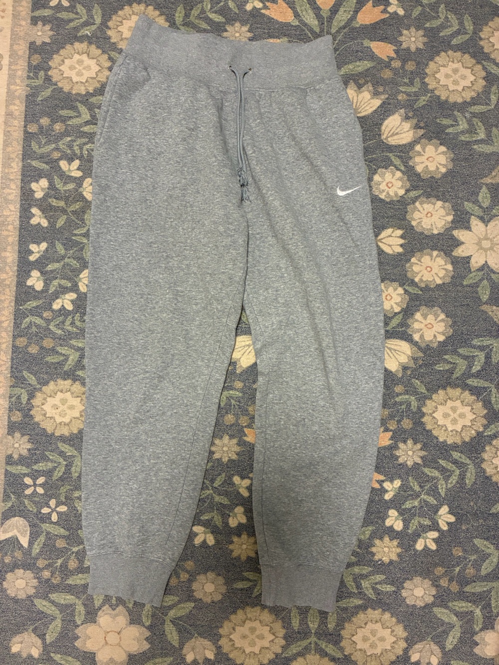 Nike Heather Gray Sweatpants